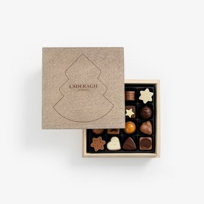 Pralinés assortiert 32er Weihnachts Holzbox