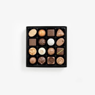 Praline and Truffle Selection with alcohol 16 pcs per box