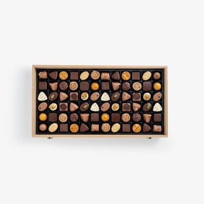Praline Selection 144 pieces per woodbox