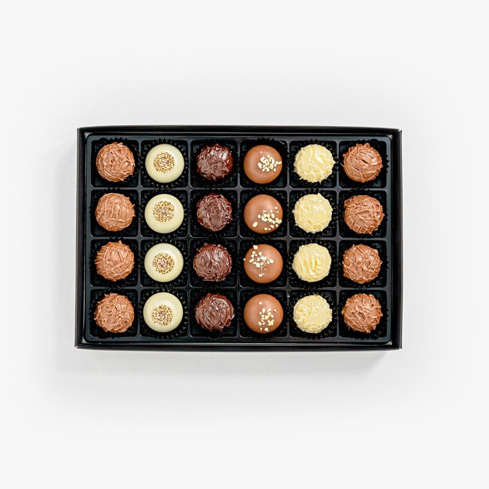 Truffle Selection 24 pcs - Exquisite Milk