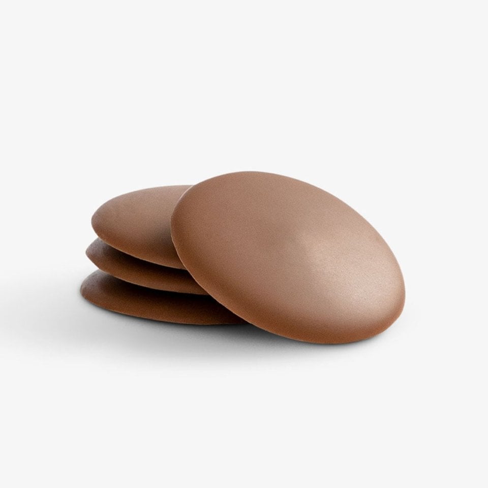 Shop Snacking Drops Marc de Champagne by Läderach