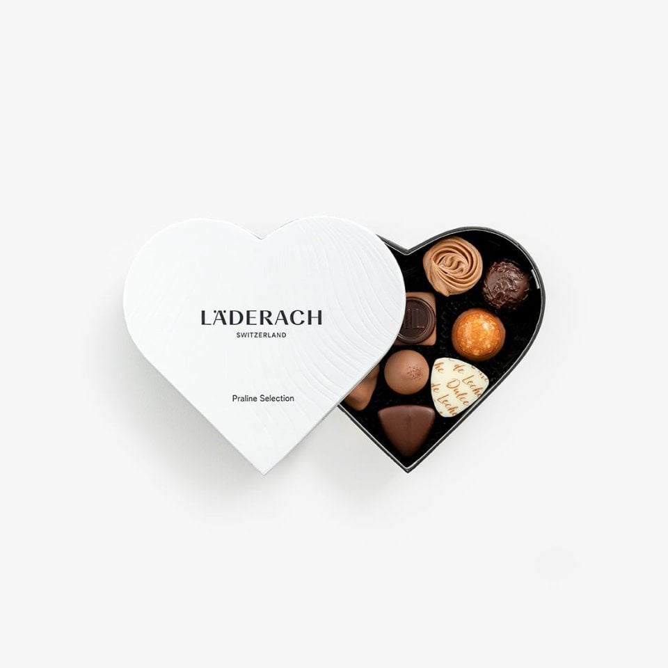 Shop Praline Selection 11pcs heart box by Läderach