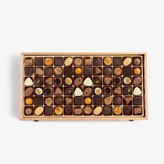 Praline Selection boîte en bois à 144 pièces