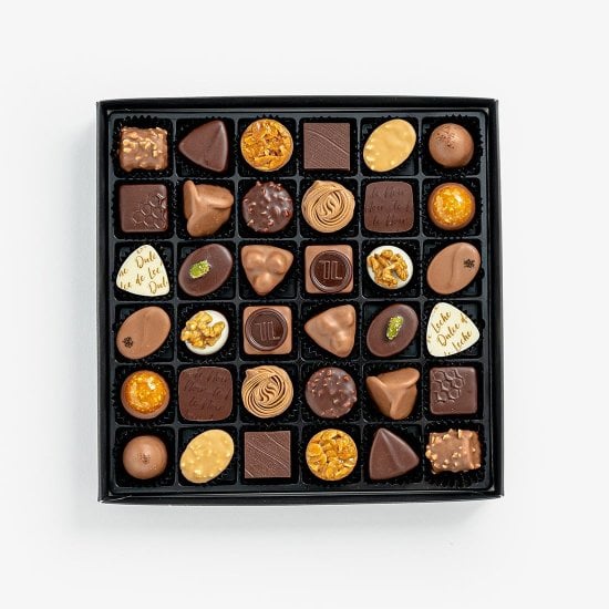 Praline Selection 36 pcs per box