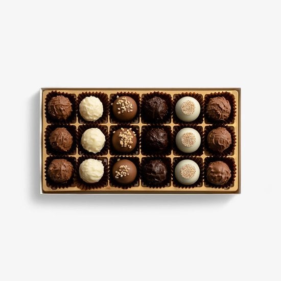 Box of 18 truffles Classic